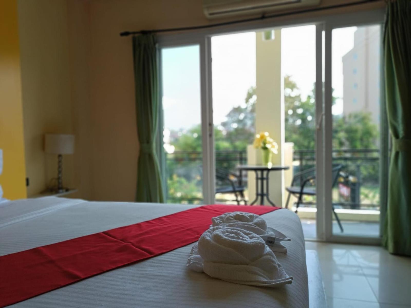 Aura Inn Rooms Pattaya Extérieur photo
